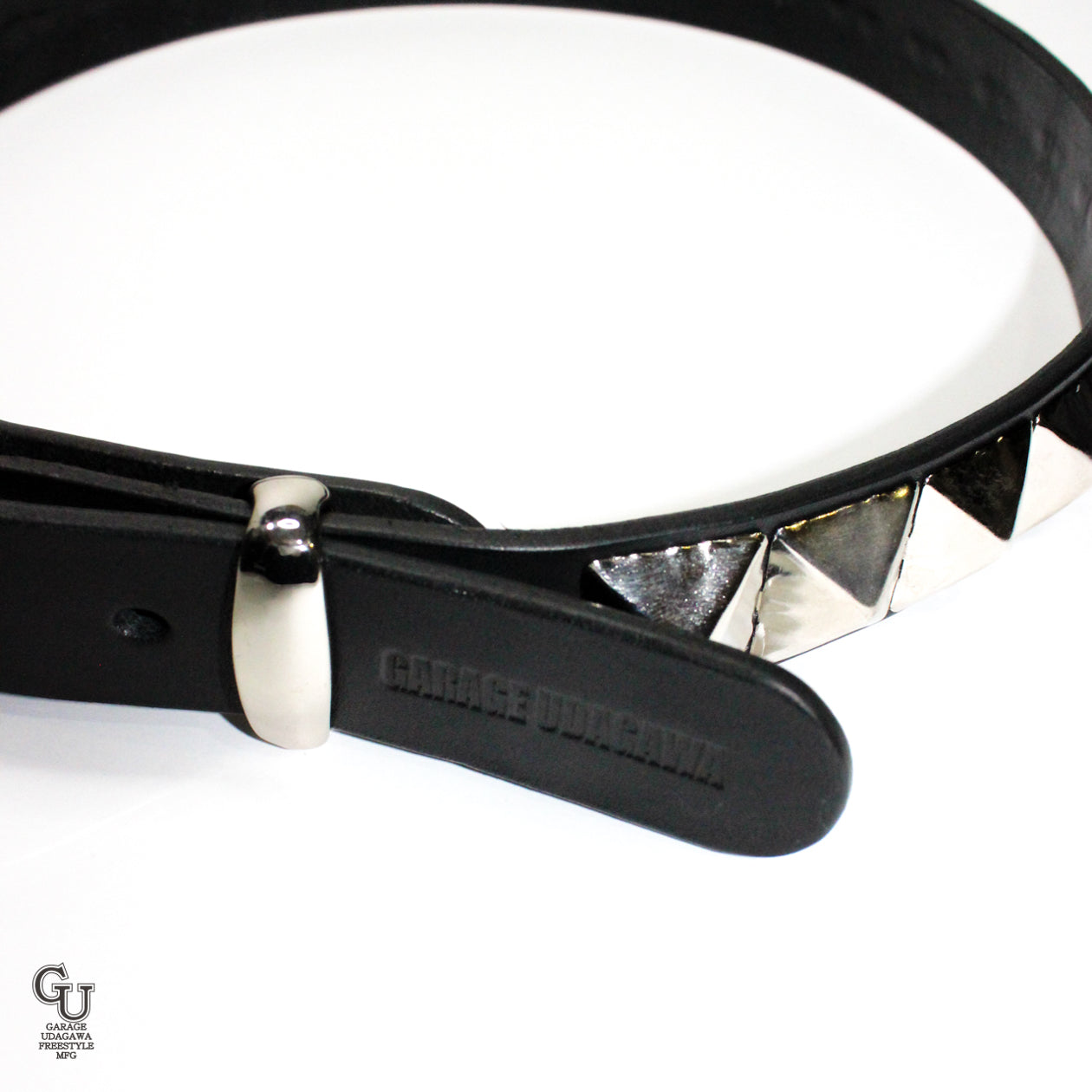 ピラミッド スタッズベルト シングル ニッケル 25.5mm