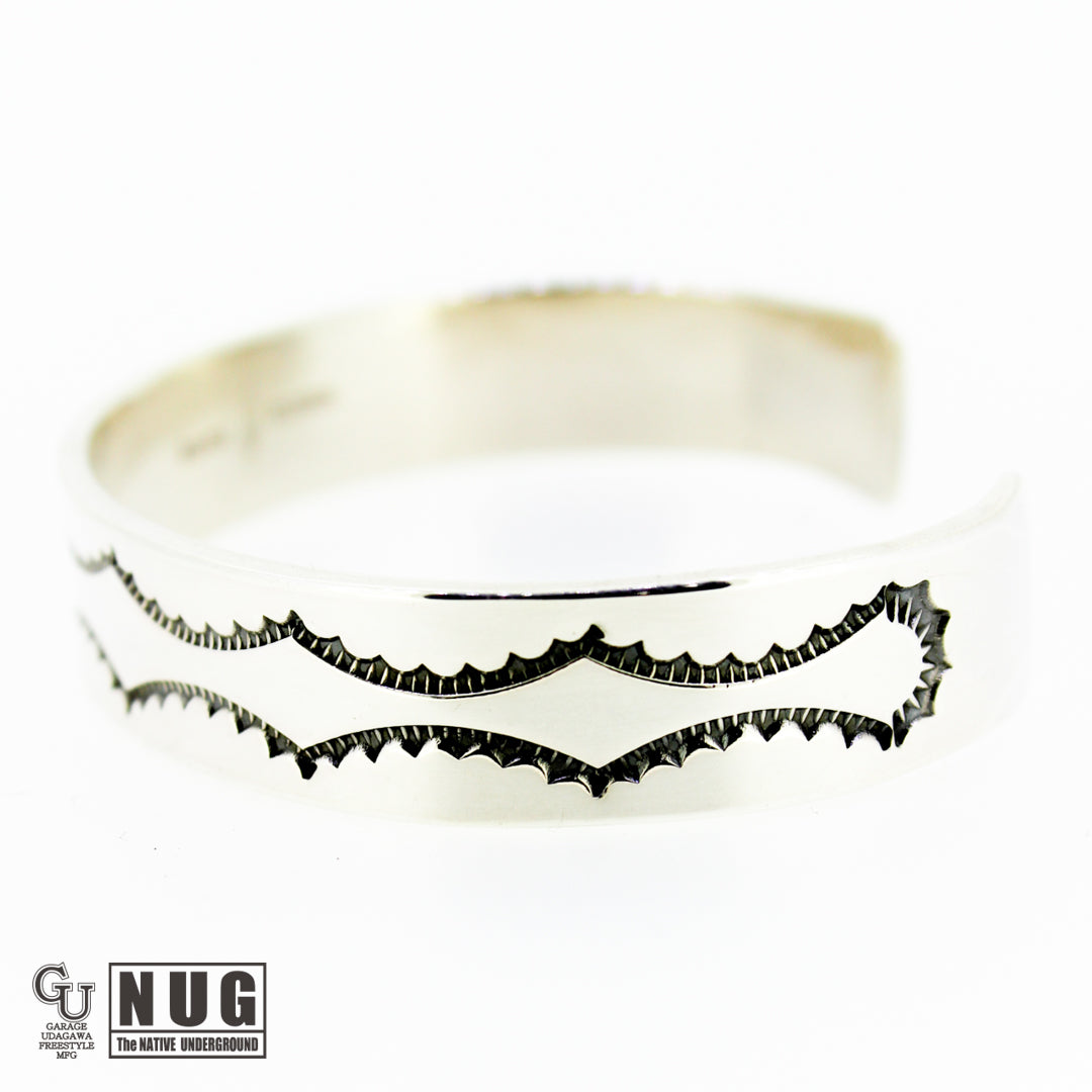 シルバー 平打ち スタンプバングル