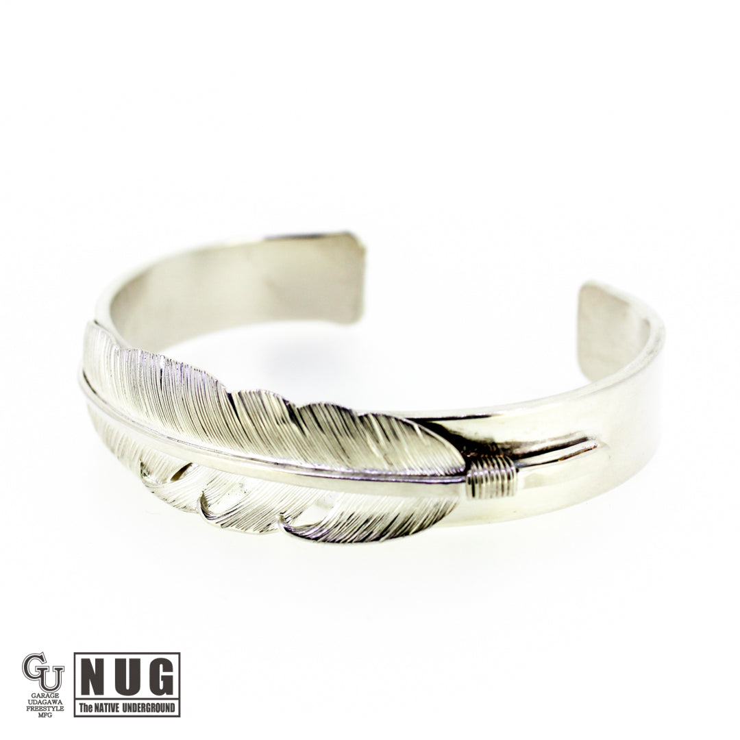 シルバー カービングフェザーバングル