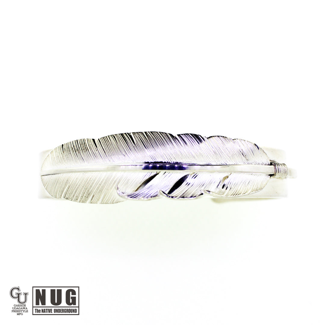 シルバー カービングフェザーバングル